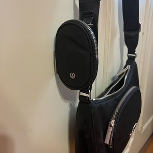 Lululemon crossbody